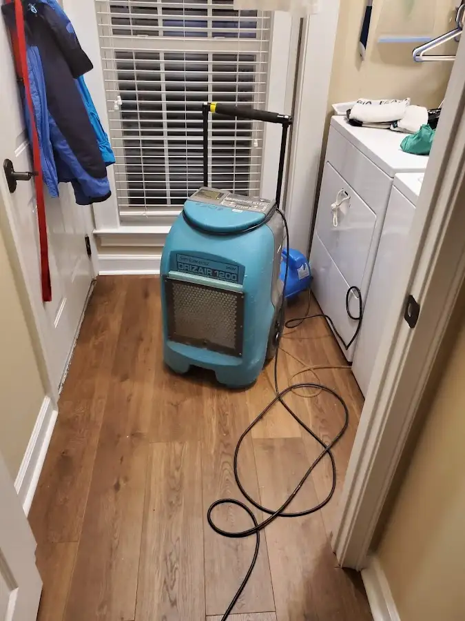 Commercial dehumidifier deployed for Flood Damage Cleanup in Eatonton